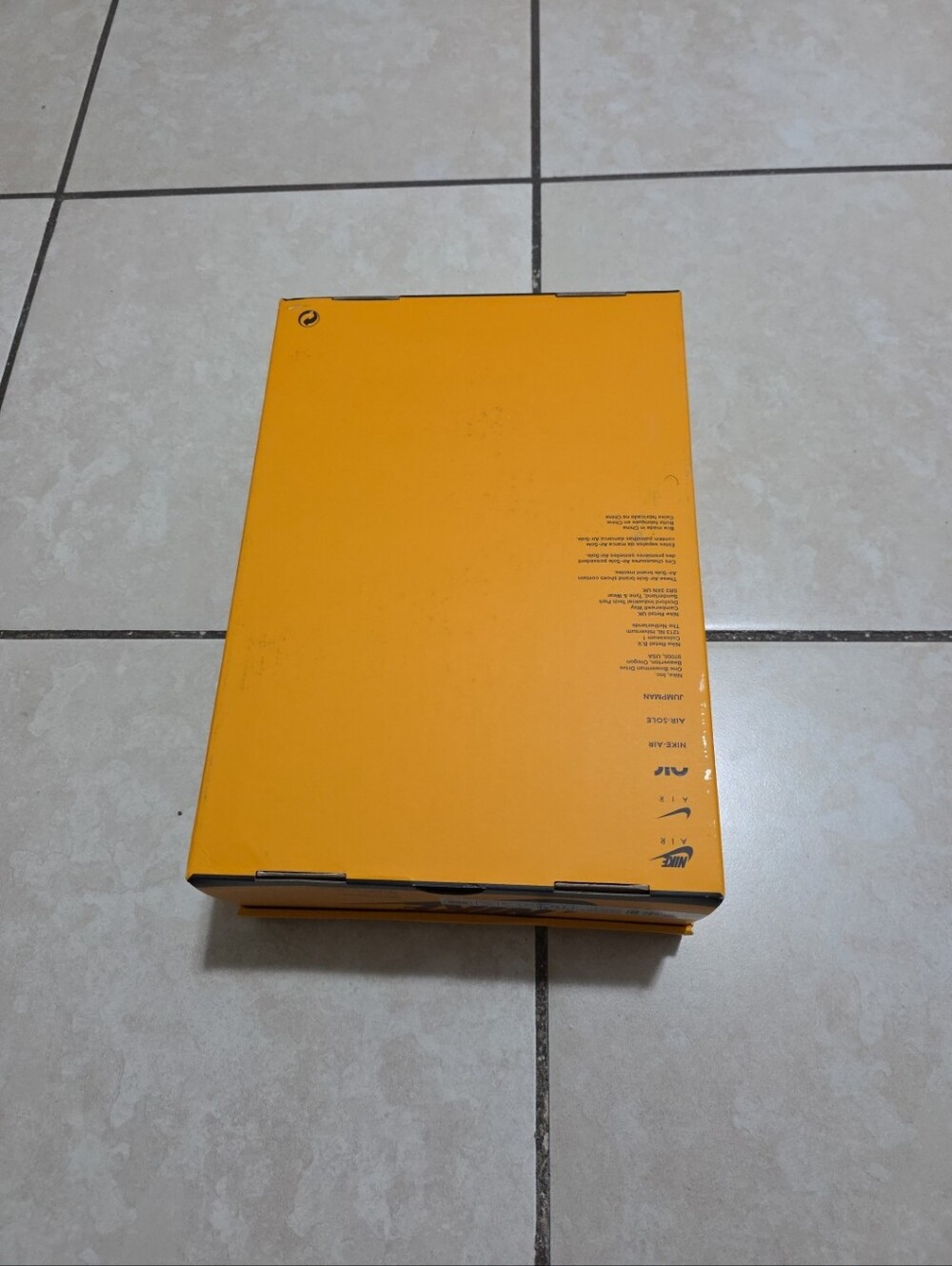Empty Shoe Box - Picture 5 of 6